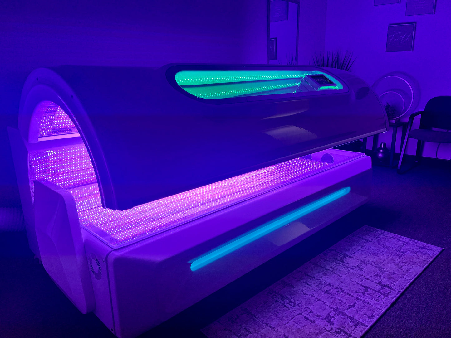 
                  
                    SpectraLight Therapy Bed Session
                  
                